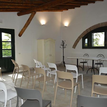Antico Borgo Etneo Country Hotel Calatabiano Ngoại thất bức ảnh