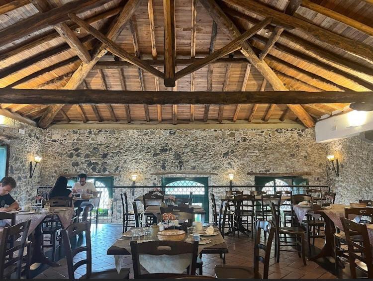 Antico Borgo Etneo Agriturismo Villa Calatabiano Ngoại thất bức ảnh