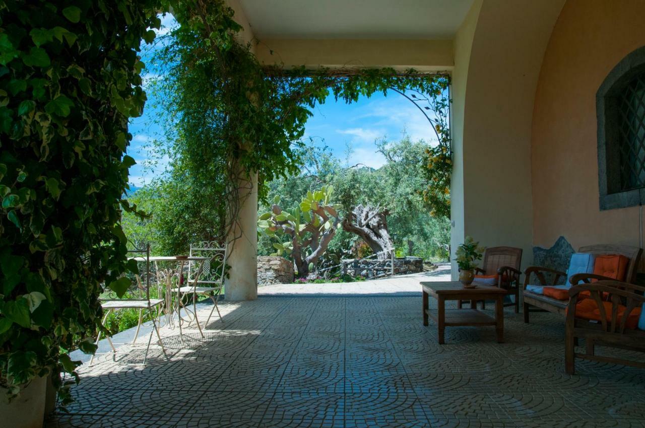 Antico Borgo Etneo Country Hotel Calatabiano Ngoại thất bức ảnh